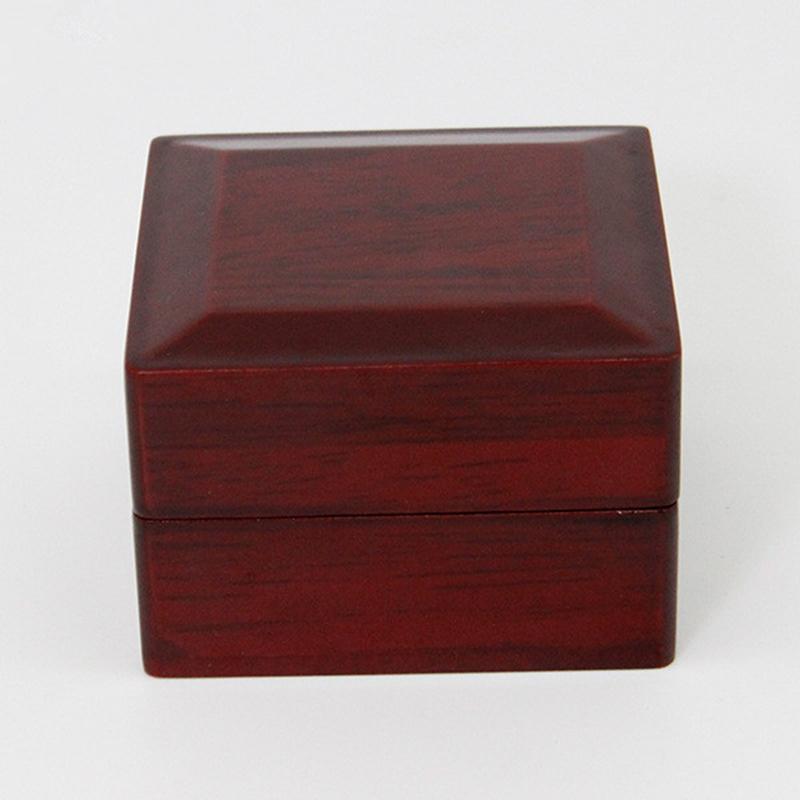 Solid Wooden Display Box - Rings For Champs, NFL rings, MLB rings, NBA rings, NHL rings, NCAA rings, Super bowl ring, Superbowl ring, Super bowl rings, Superbowl rings, Dallas Cowboys