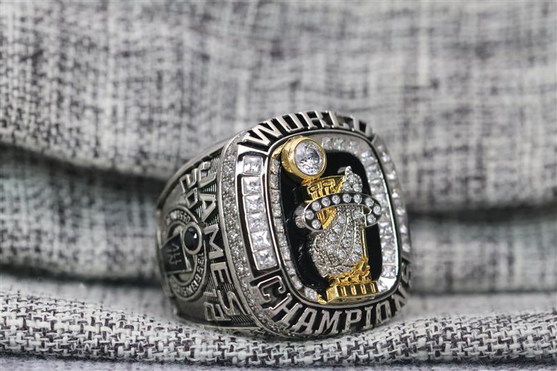 Miami Heat NBA Championship Ring (2012) - Premium Series