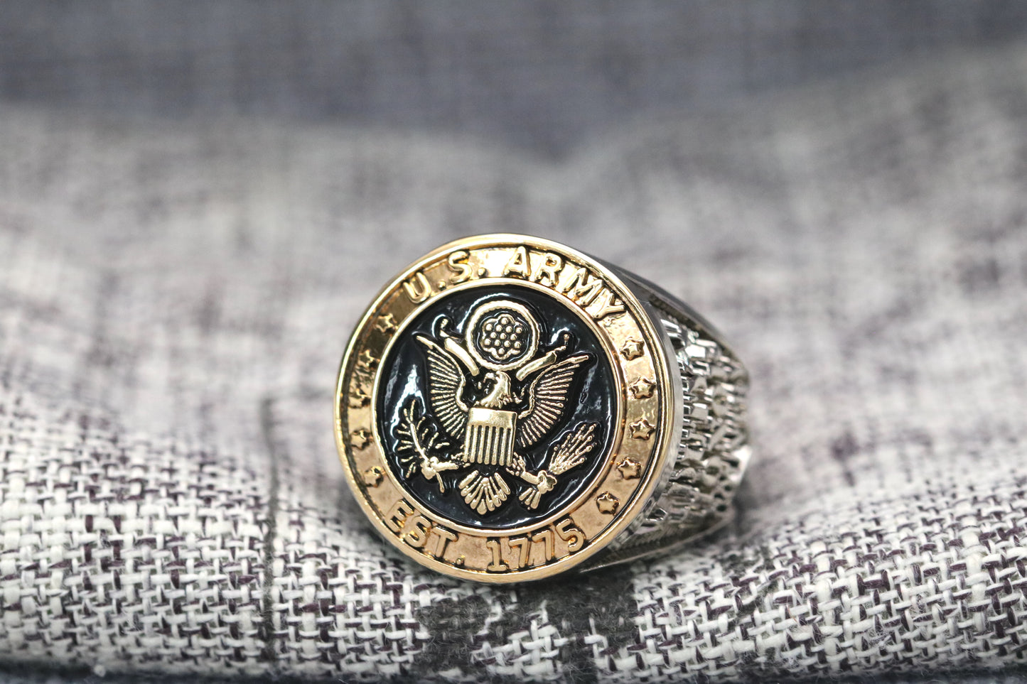 Eagle Valor Military Ring for U.S. Army Members - Premium Series - Rings For Champs, NFL rings, MLB rings, NBA rings, NHL rings, NCAA rings, Super bowl ring, Superbowl ring, Super bowl rings, Superbowl rings, Dallas Cowboys