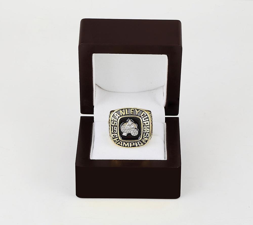 Colorado Avalanche Stanley Cup Ring (1996) - Rings For Champs, NFL rings, MLB rings, NBA rings, NHL rings, NCAA rings, Super bowl ring, Superbowl ring, Super bowl rings, Superbowl rings, Dallas Cowboys