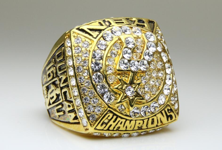 San Antonio Spurs NBA Championship Ring (2007) - Tim Duncan – Game Day ...