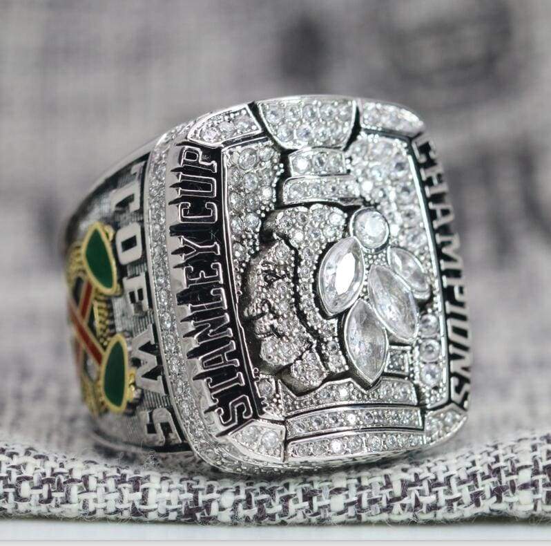 Chicago Blackhawks Stanley Cup Ring (2010) - Premium Series - Rings For Champs, NFL rings, MLB rings, NBA rings, NHL rings, NCAA rings, Super bowl ring, Superbowl ring, Super bowl rings, Superbowl rings, Dallas Cowboys