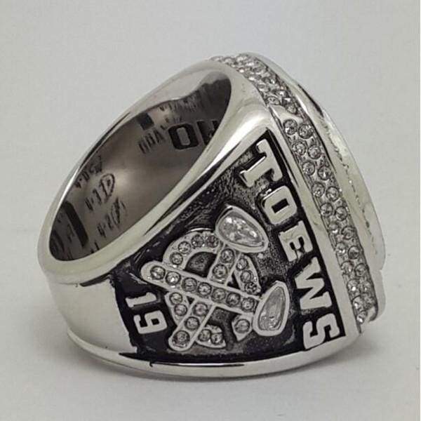 Chicago Blackhawks Stanley Cup Ring (2015) - Premium Series - Rings For Champs, NFL rings, MLB rings, NBA rings, NHL rings, NCAA rings, Super bowl ring, Superbowl ring, Super bowl rings, Superbowl rings, Dallas Cowboys